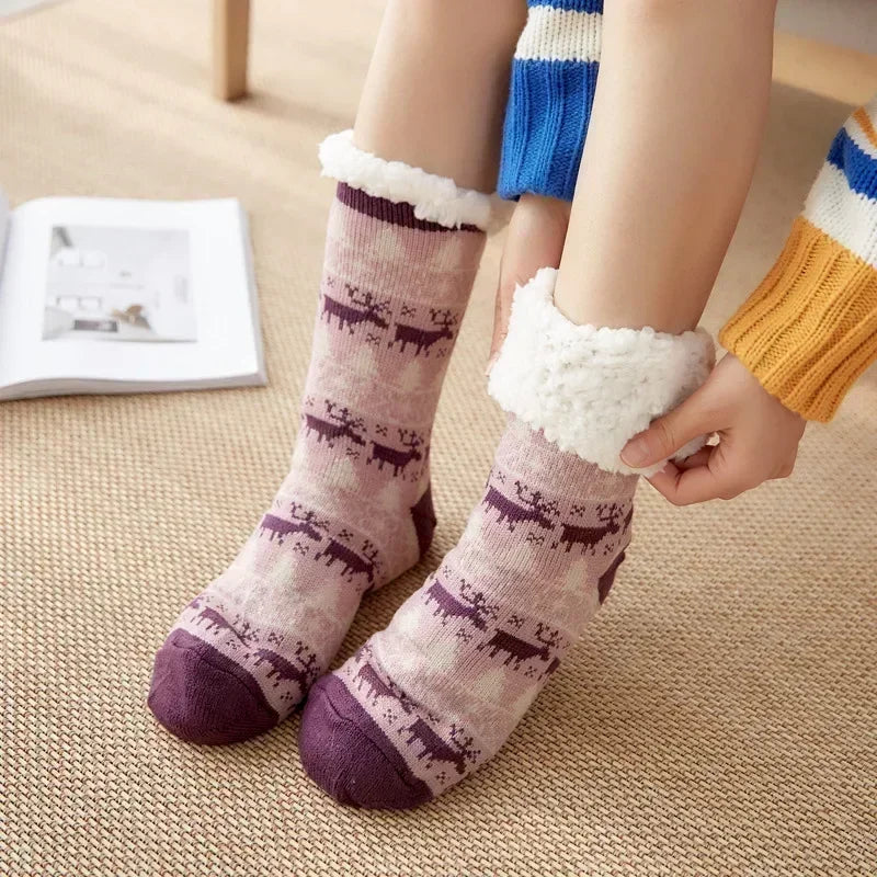 Fuzzy Plush Winter Socks - Warm Non-Slip Snowflake Slipper Socks for Women, Home & Sleeping