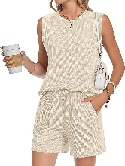 Women’s 2 Piece Casual Outfit Set - O-Neck T-Shirt & Elastic Waist Shorts Comfortable Fashion Suit