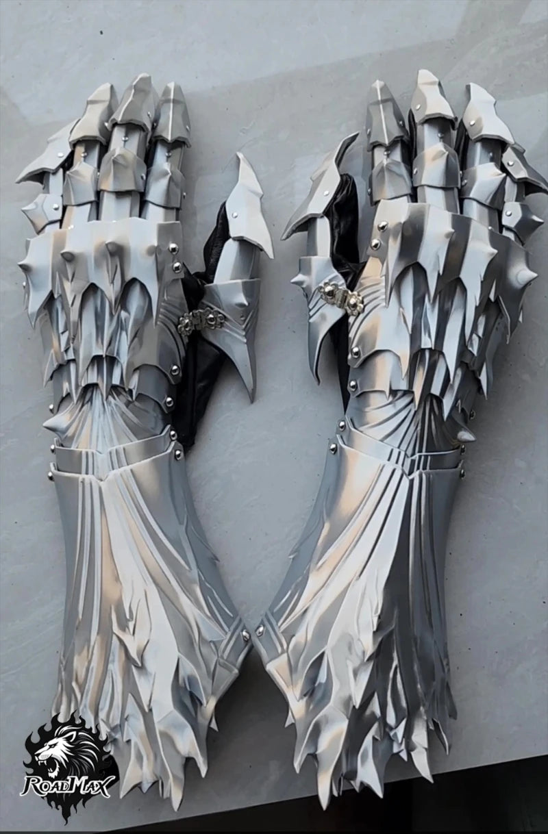 3D Printed Dragon Cosplay Gloves - Customizable Silk PLA Prop Gloves for Boys