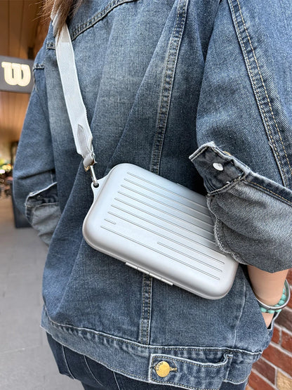 2025 RMWA Light Luxury Single-Shoulder Crossbody Bag — Vertical Aluminum-Magnesium Alloy Travel Bag, Silver Stylish Luggage