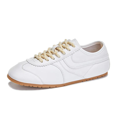 German 2025 Women’s Leather Sneakers — Retro Lace-Up Flat Training Shoes, Large Size Forrest Gump Style