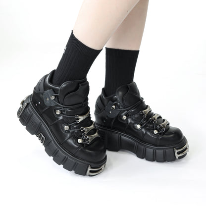 New 2024 Punk Style Women's Platform Shoes – 6CM Lace-Up Rock Boots with Metal Decor