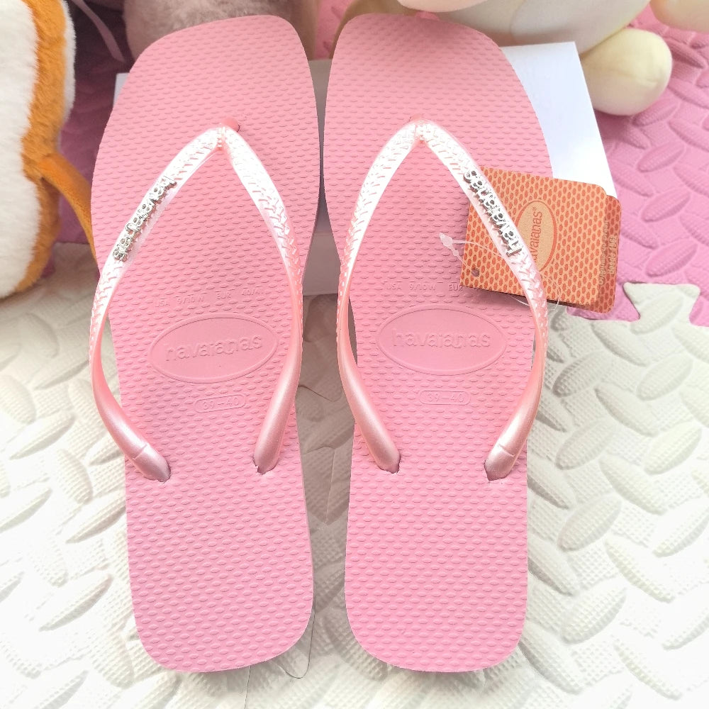 2026 Rubber Flip Flops - Soft Comfortable Anti-Slip Travel Slippers for Indoor and Outdoor Wear