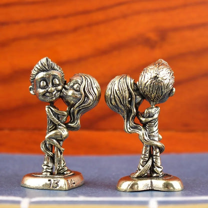 Retro Brass Couple Figurine – Handcrafted Copper Chinese Children Statue Home Decor Ornament Gift Art Craft Accessory