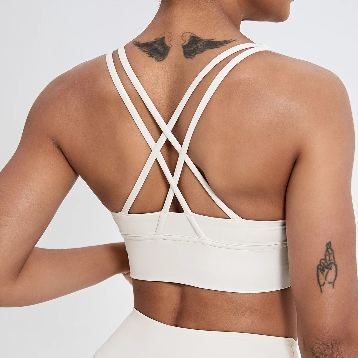 Push-Up Sports Bra for Women – Cross Back Yoga Crop Top, Shockproof Gym Fitness Bra for Running & Workout