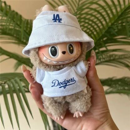 Labubu 15-17cm Doll Sports Outfit – LA Baseball & Trendy Tennis/Badminton Clothing, T-Shirt & Cargo Pants Set