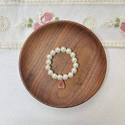 17cm Labubu Macaron Sitting Party Ornament — DIY Cute Plush Pendant with Pearl Necklace & Alloy Chain Accessory