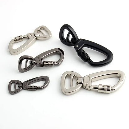 Auto-Locking Dog Leash Carabiner Clip – Swivel Rotating Ring Pet Hook for Outdoor Walking, Keychain & Pet Accessories