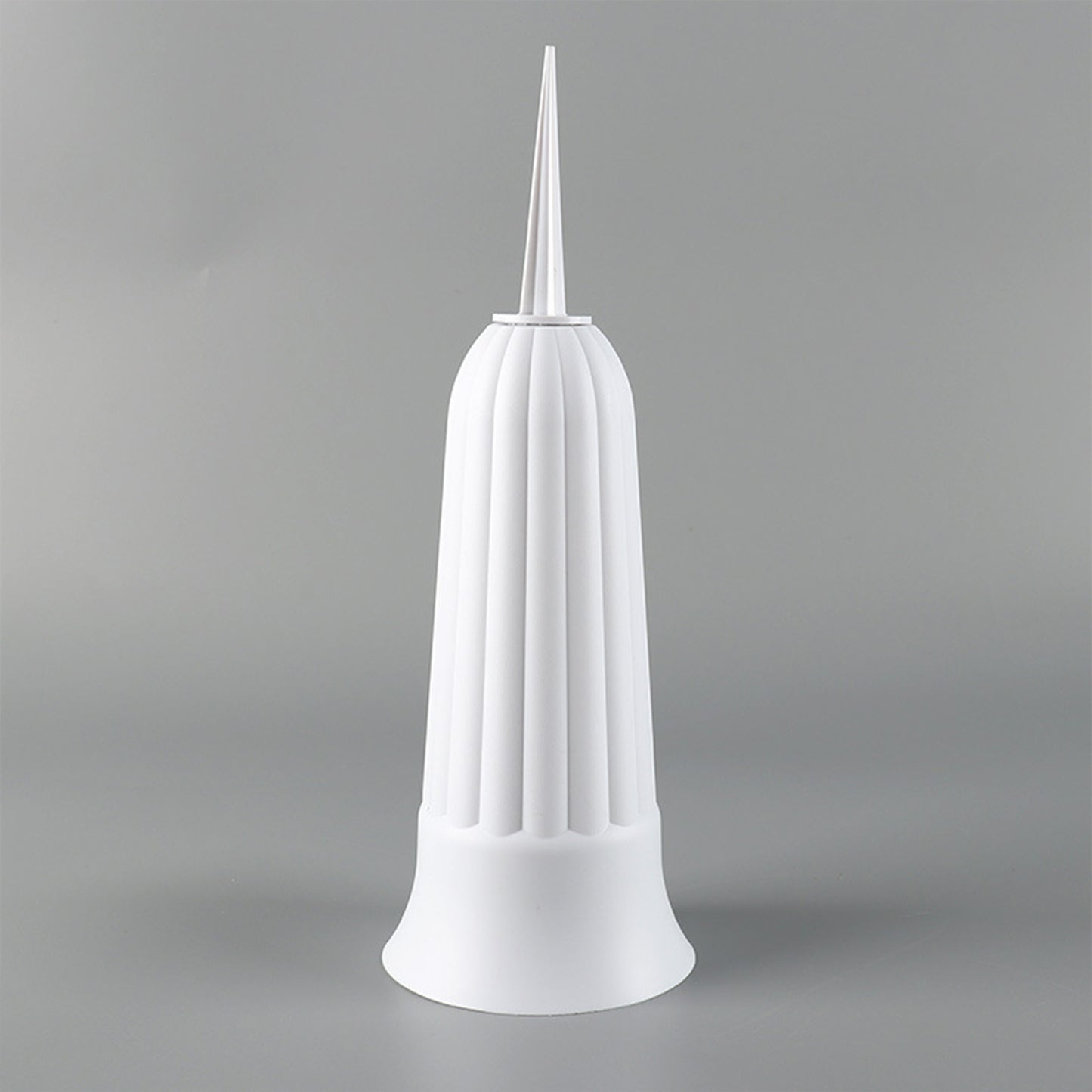 Outdoor Memorial Garden Vase – Flower Pots with Long Spikes, PP Plastic Grave Markers for Cemetery & Festival Decorations