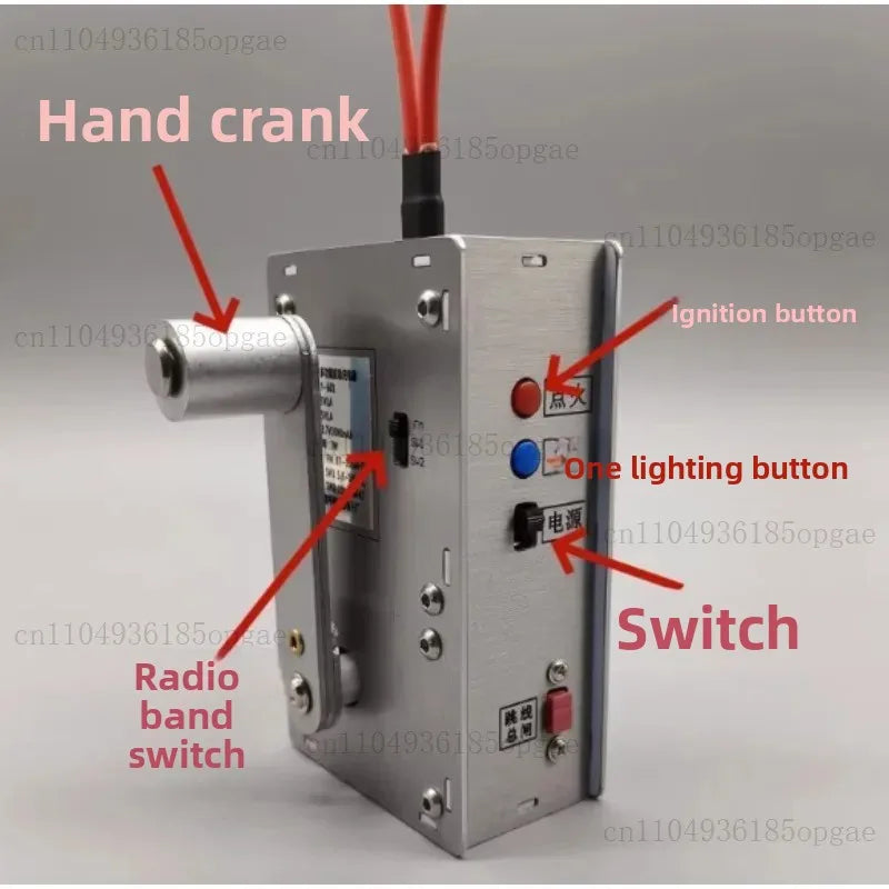 Hand Crank Generator – Multifunctional Radio, Flashlight & USB Charging Device