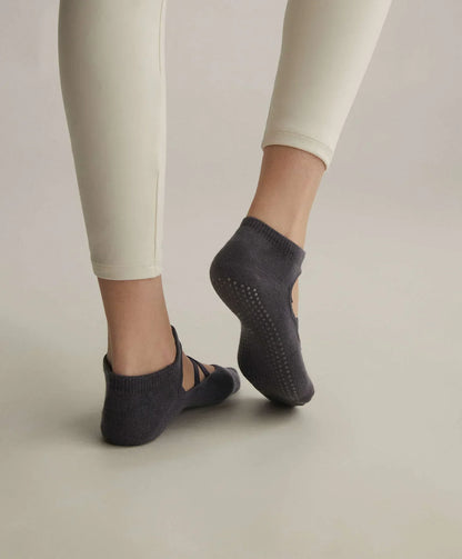 Set of 2 Pairs Cotton Yoga Socks: Breathable, Sweat-Absorbent with Silicone Anti-Slip Grip - Ideal for Women's Pilates, Ballet, and Fitness Sports