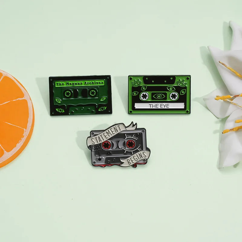 Magnetic Tape Music Series Metal Brooch – Versatile Clothing, Necklace & Badge Accessory with English Style