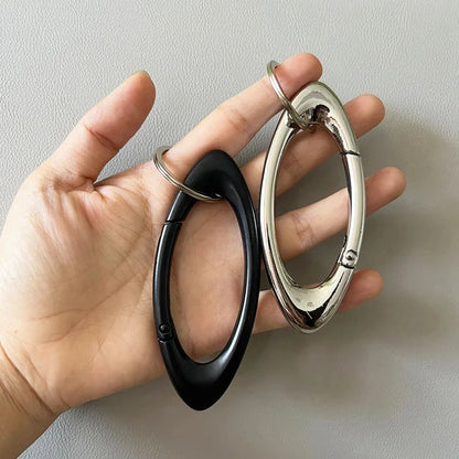 Y2K Punk Star Carabiner Keychain - Gothic Axe-Shaped Car Key Ring Backpack Fashion Decor