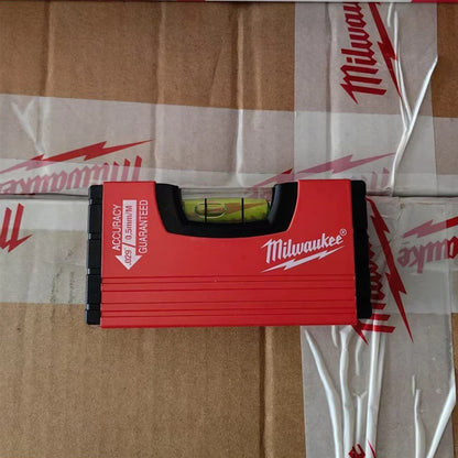 Milwaukee Premium Spirit Level & Angle Finder - High-Accuracy Construction, Plumbing & Woodworking Hand Tools