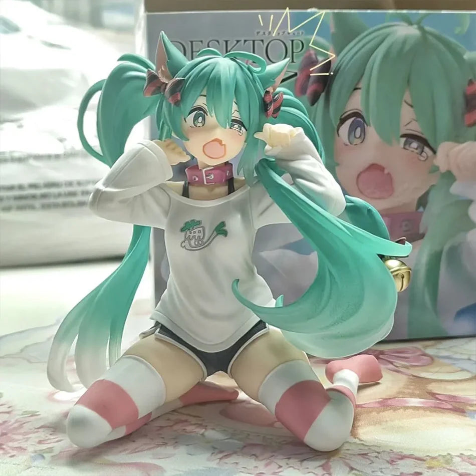 Hatsune Miku 11cm Neko T-Shirt Figure – Cute Anime Desktop Figurine Kawaii Girl Model Toy Gift