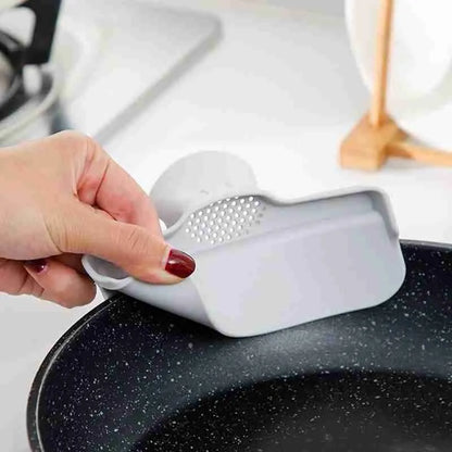 Silicone Anti-Spill Duckbill Drain Pans - Leak-Proof Pot with Round Mouth Edge, Liquid Deflector Funnel, Soup Diversion Kitchen Tool