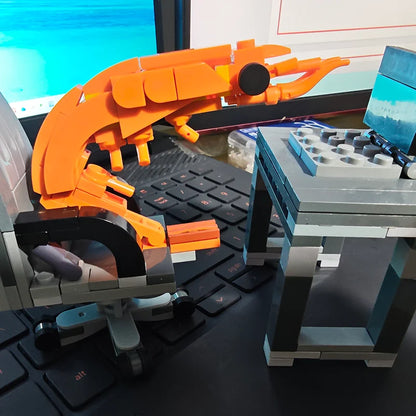 MOC Building Block Shrimp Model – Puzzle Assembly Figurine for Boys and Girls, Creative Internet Celebrity Parody Toy