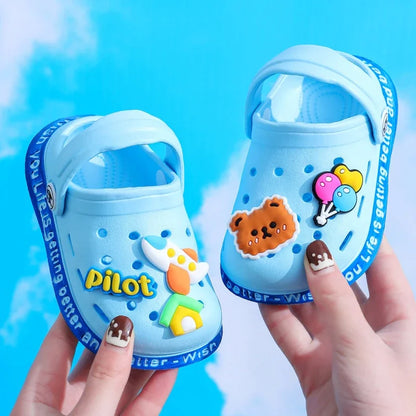 Summer Kids Sandals – Soft Anti-Skid Cartoon Hole Slippers for Boys & Girls, DIY Beach Shoes