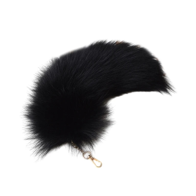 New Fashion Wolf Tail Fur Keychain – Unisex Car Keyring & Bag Charm Accessory Gift