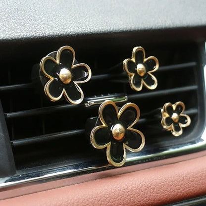 Car Air Vent Perfume Clip – Aromatherapy Freshener with Cute Flower Design
