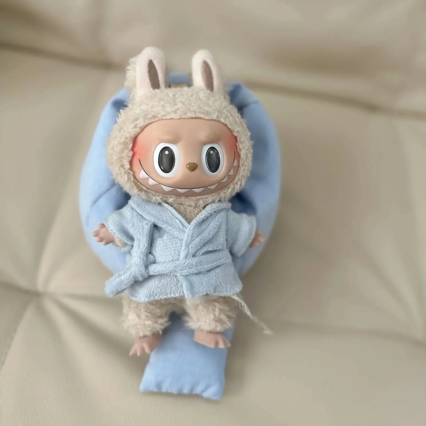 15-17cm Labubu Mini Pajamas Set with Eye Mask – 3-Piece Kawaii V1 V2 Doll Clothes for Plush Dolls & Kids Gifts