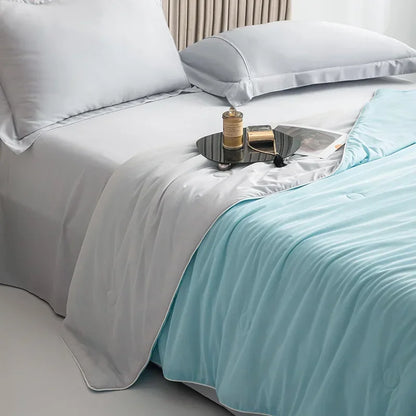 High-Quality Cooling Blanket – Smooth Air-Conditioning Comforter, Lightweight Summer Quilt with Double-Sided Cooling Fabric