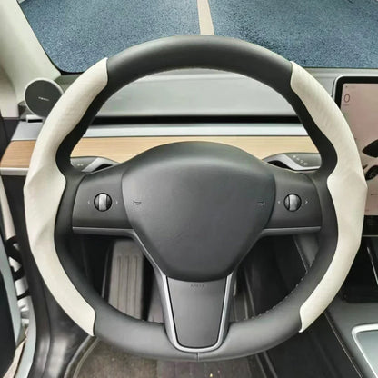 Tesla Steering Wheel Cover for Model 3/Y – Ultra-Thin Suede & Carbon Fiber, Sweat-Absorbing Car Accessory
