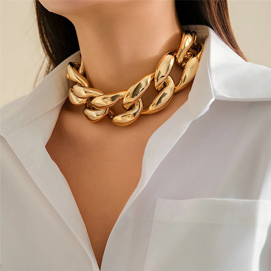 Exaggerated Plastic CCB Chunky Chain Necklace – Vintage Goth Twisted Lock, Thick Choker, Grunge Jewelry for Women & Men, Steampunk Style