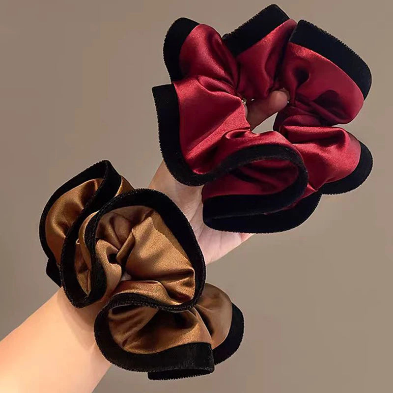 Velvet-Edged Satin Bloom Scrunchie - Elegant Hair Tie for Everyday Style