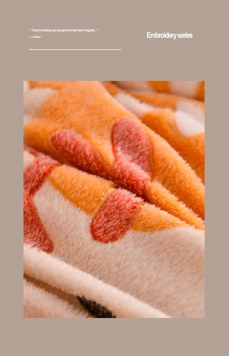 Plush Winter Lamb Velvet Quilt – Thickened Cotton, Double-Sided Warm Lamb Wool Blanket for Single & Double Beds