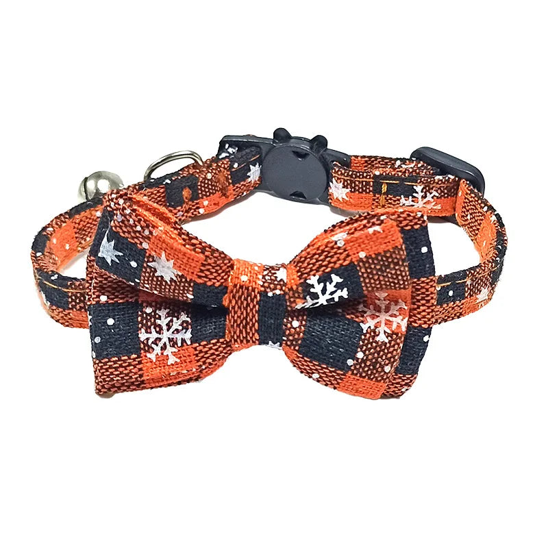Pet Breakaway Cat Collar with Bow Tie & Bell – Cute Plaid Christmas Red Adjustable Collar for Cats