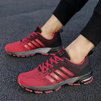 Men's Eye-Catching Street Board Shoes — Color-Match Breathable Anti-Slip Walking Sneakers