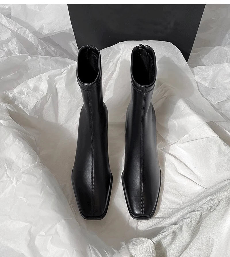 Vintage Warm Cotton Women’s Ankle Boots – Fashionable Square Toe, Elegant Autumn & Winter Short Booties with Thick Heel