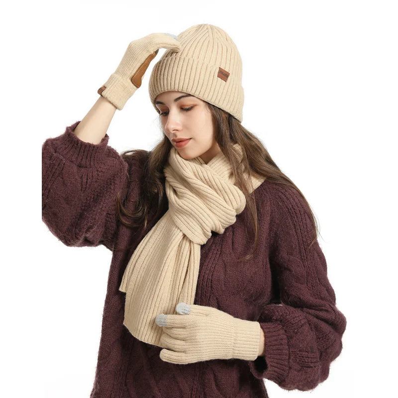 3-Piece Women’s Winter Set – Warm Knitted Beanie, Long Scarf & Gloves for Outdoor Sports, Skiing & Running