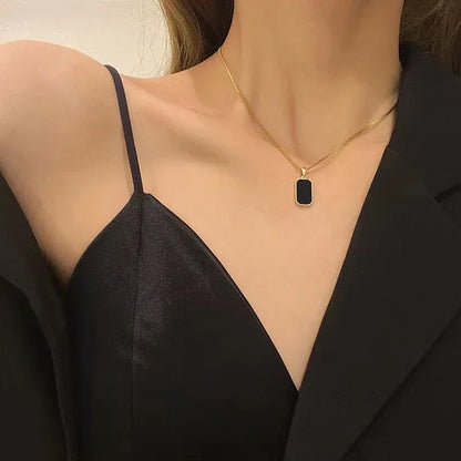 New Stylish Gold Geometric Square Necklace – Black Enamel Rectangle Pendant for Women & Men, Punk Party Jewelry Gift