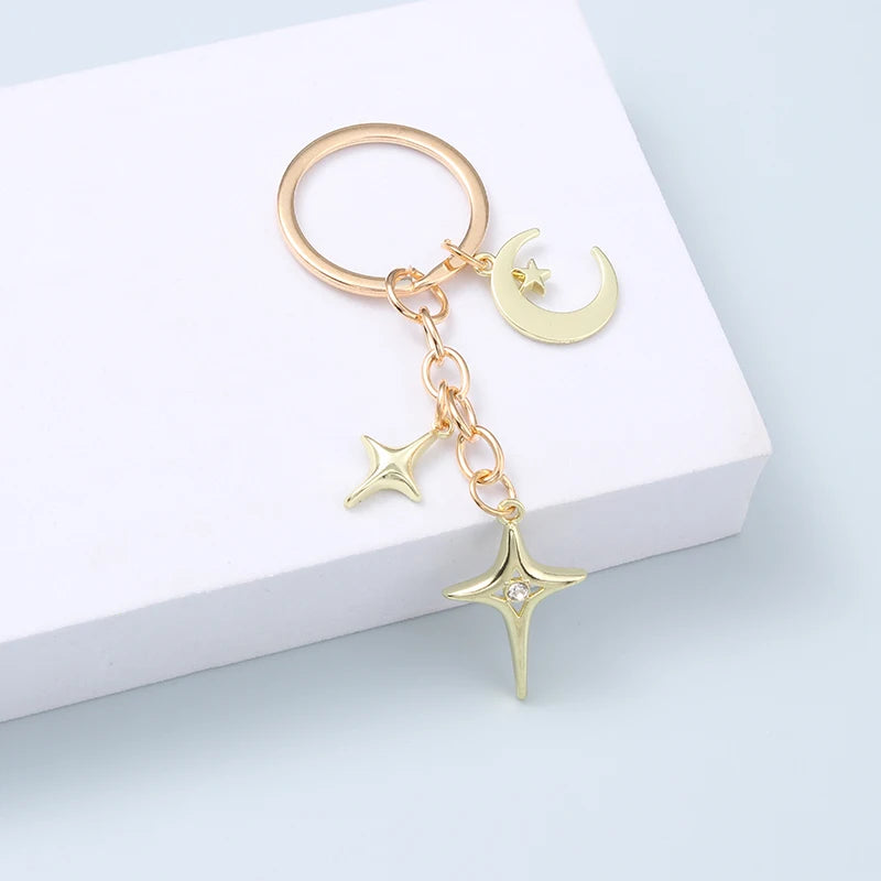 Y2K Star & Moon Metal Keychain – Handmade Friendship Key Ring for Women & Men Handbag Decoration