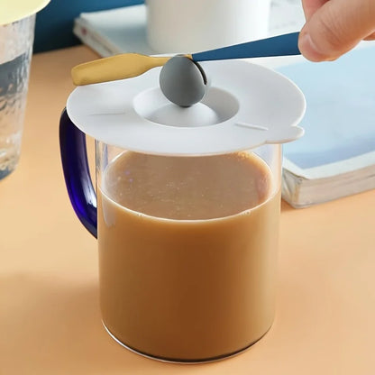 Round Heat-Resistant Silicone Cup Lid — Non-Toxic Universal Water & Coffee Mug Cover with Anti-Dust Seal and Spoon Holder