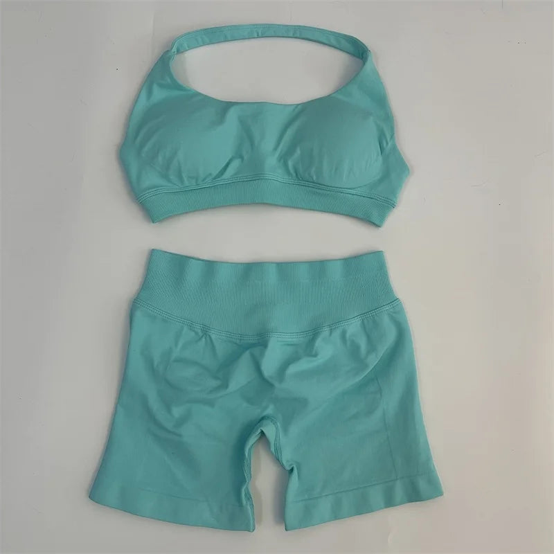 2PCS Seamless Yoga Workout Set – Scrunch Shorts & Halter Sports Bra Gym Fitness Outfit
