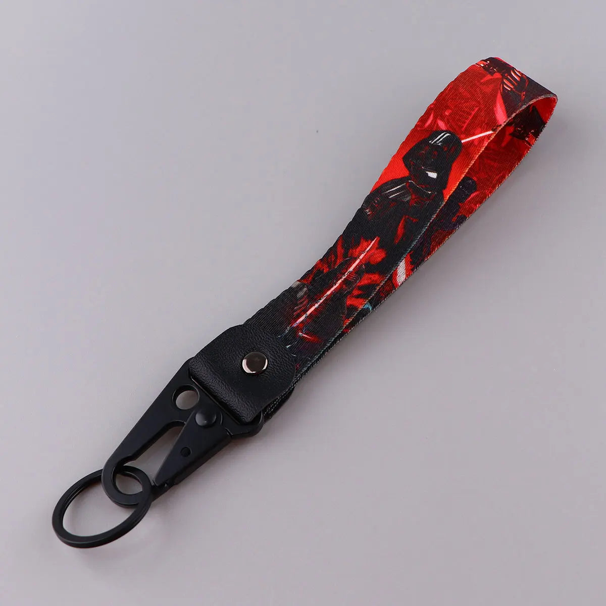 Mickey Mouse & Marie Cat Keychain – Eagle Beak Key Holder for Cars, Motorcycles & Backpacks