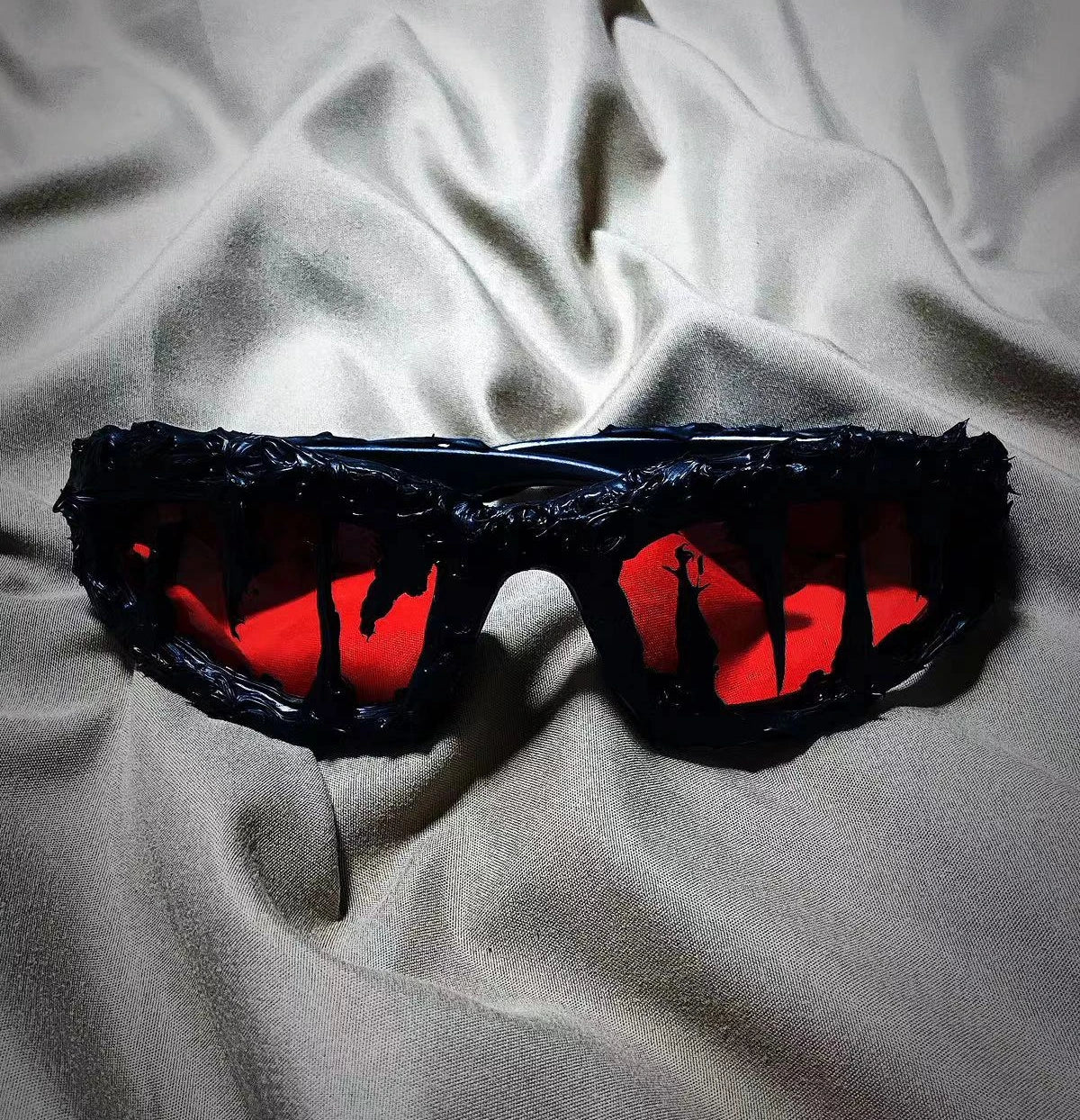 Hot Brteam Drip Glue Handmade Venom Sunglasses – Cool Street Style Unisex Sunglasses, Personalized Gifts for Rappers