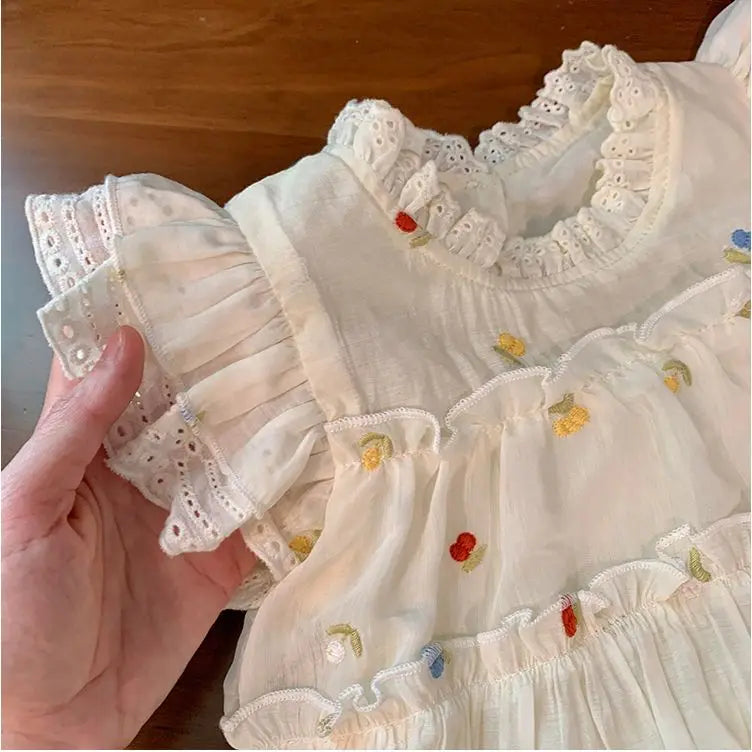Children's Floral Embroidery Lace Set - Sleeveless Top & Shorts, 2-Piece Toddler Girl Clothes for 2-7 Years