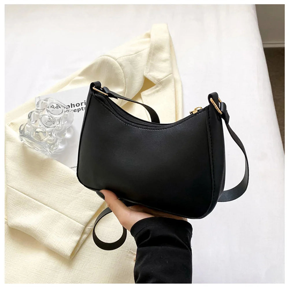 Fashionable Women's Underarm Bag – Stylish and Trendy Handbag