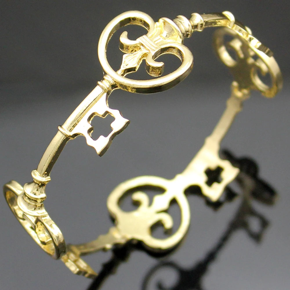 Vintage Skeleton Key Cross Bangle - Victorian Gothic Unisex Cuff Bracelet