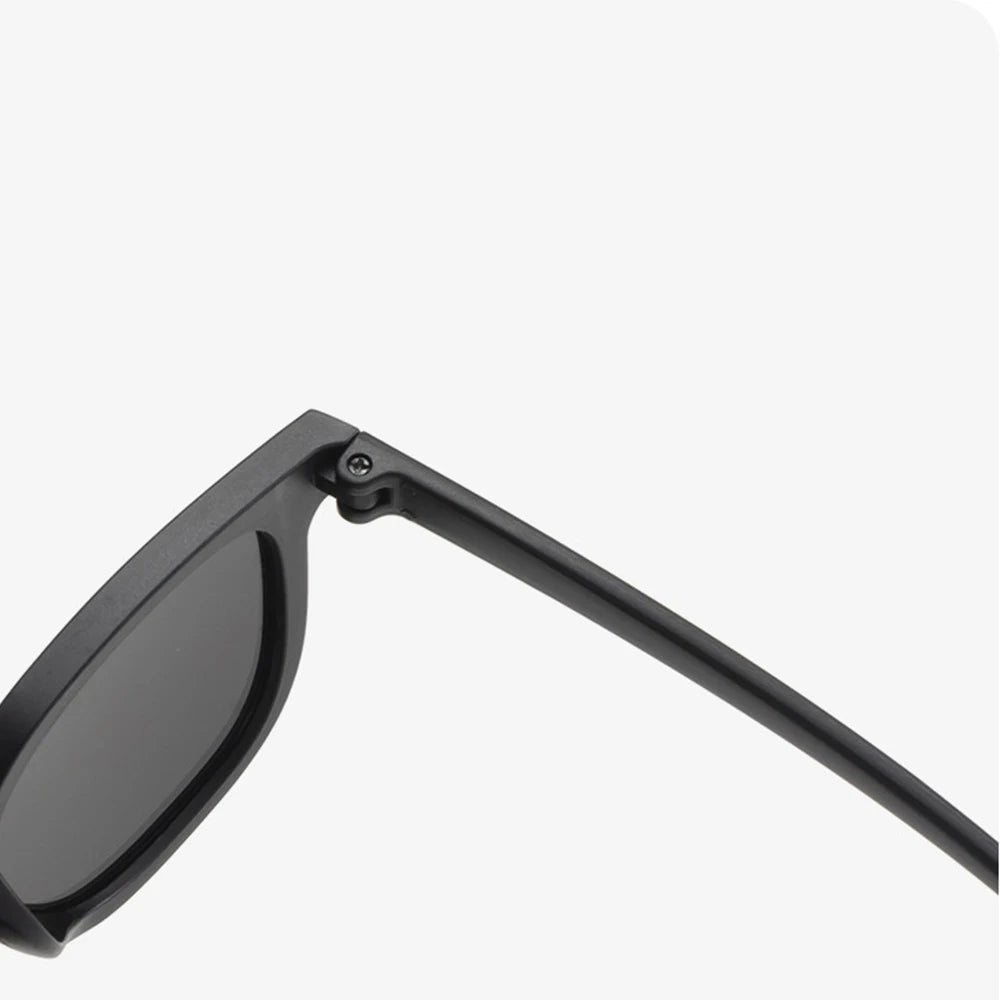 KLASSNUM 2026 Kids Sunglasses – Large Square UV Protection Shades for Ages 2–8, Trendy Black Sun Glasses for Boys & Girls Outdoor Travel