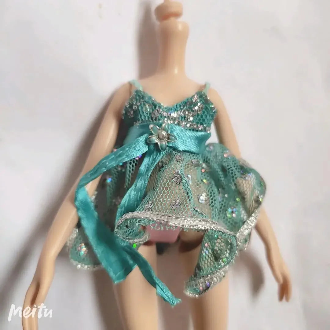 High Doll Clothes Skirt Outfit Set - DIY Multi-Link Assorted Styles Fashion Doll Clothing Wave 4 Collection