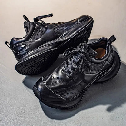 British Style Men's Leather Casual Shoes - Lightweight Retro Outdoor Sneakers for Winter & Everyday Wear
