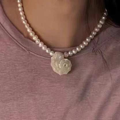 Luxury Pearl Necklace for Women - Adjustable Square Chunky Resin Statement Jewelry