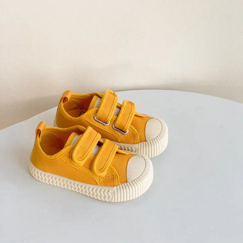Children’s Canvas Shoes — Boys & Girls Spring/Autumn Breathable Toddler Shoes with Soft Sole & Hook-and-Loop Closure