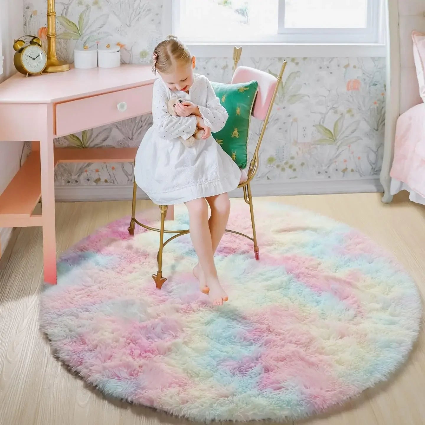 Super Soft Plush Round Rug - Fluffy Thick-Pile Carpet for Bedroom, Living Room, Kids Room & Salon Decor