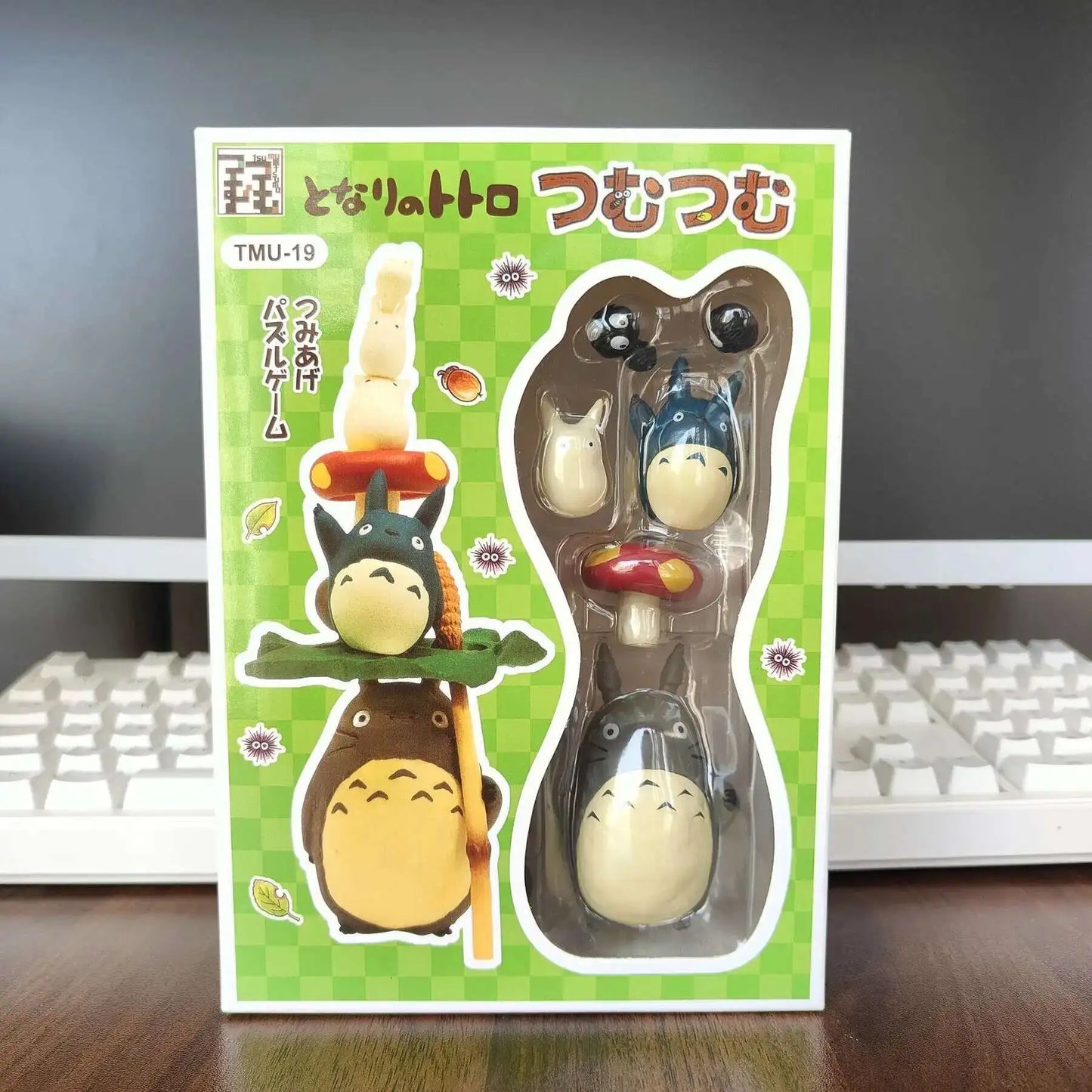 Hayao Miyazaki Totoro Mini Figure – Cute Anime PVC Statue, Kawaii Room Ornament & Kids Christmas Gift